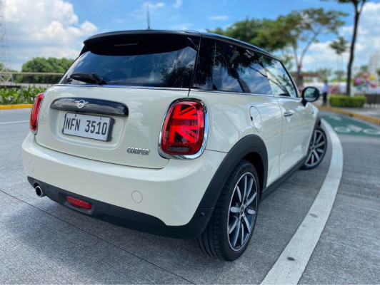 2019 MINI COOPER (3 Door)