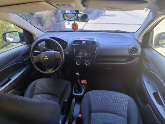 2013 Mitsubishi Mirage MT