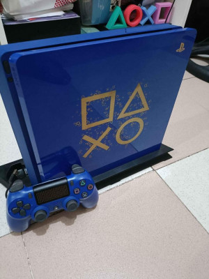 For sale Ps4 slim 500gb limited edition 9.04