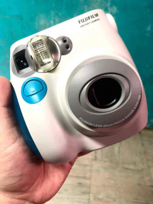Instax mini 7s