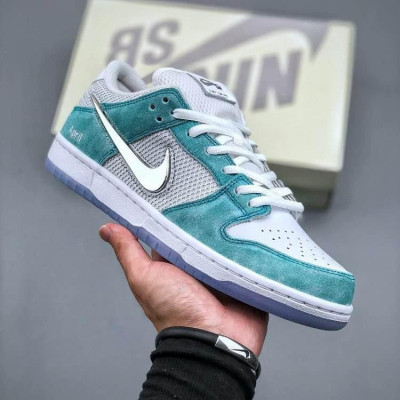 April skateboards dunk