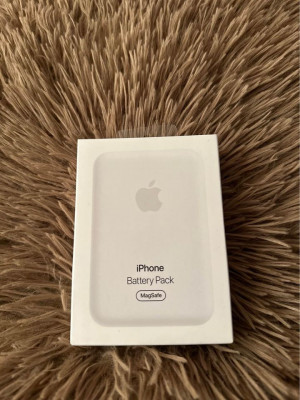 Authentic Iphone Battery Pack Magsafe (PRELOVED)