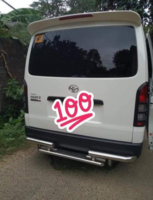 HIACE COMMUTER TOYOTA 2020