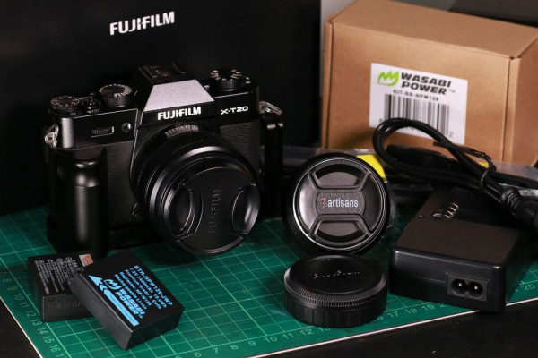 FUJIFILM X-T20