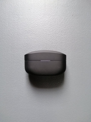 For Sale: Sony WF-1000XM4