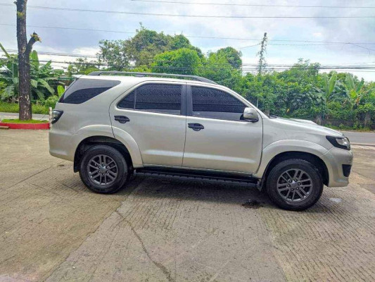 Toyota Fortuner V