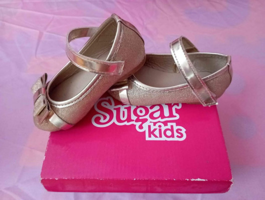 Sandals And Shoes Take All