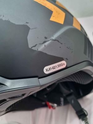 MT STREETFIGHTER HELMET