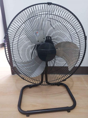 Moving out sale! Union heavy duty/industrial electric fan