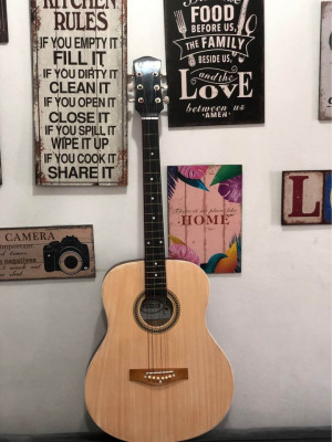 HANSEN LUMANOG 39 INCHES ACOUSTIC GUITAR WITH FREEBIES