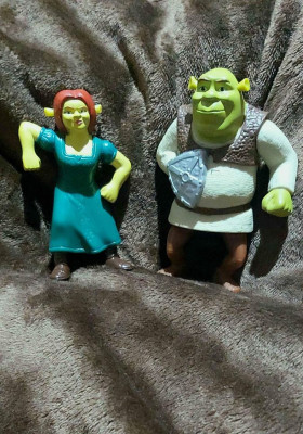 Shrek & Fiona Hapoy Meal Toys