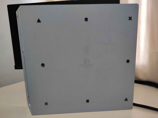 PS4 Pro 1TB God Of War Edition w/ 4 Orig DS4 (No Games included)