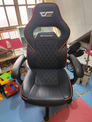 Gaming chair DARKFLASH