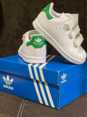 Adidas Stan smith shoes