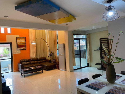 4 bedroom house and lot in Collinwood Subdivision MACTAN CEBU for sale