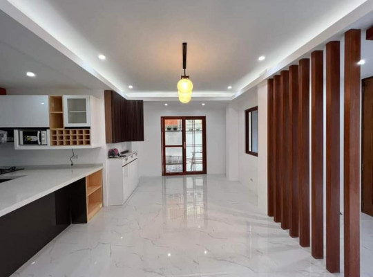 BRAND NEW 3 STOREY HOUSE AND LOT FOR SALE WITH ROOFDECK