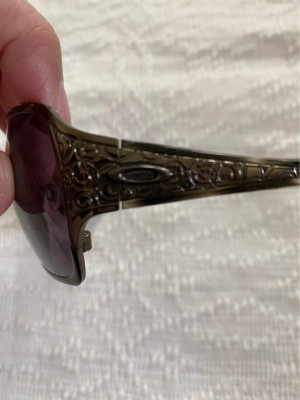 Preloved Oakley Behave Women Sunglasses