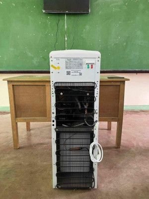 For sale water dispenser (Hot and Cold)