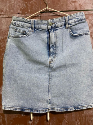 H&M DIVIDED Denim Skirt