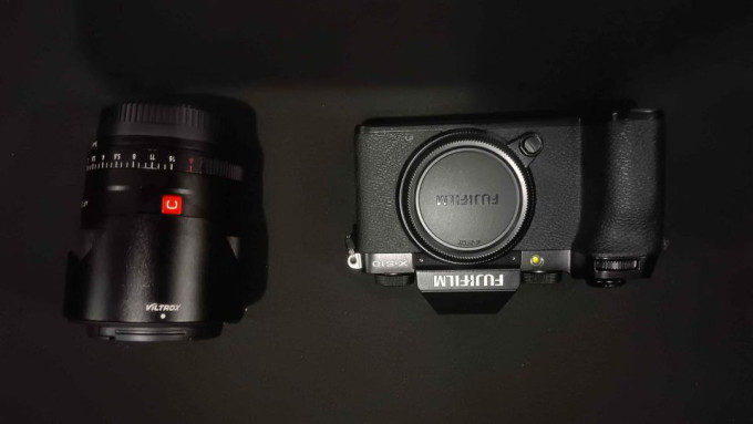 Fujifilm xs-10 with 33mm 1.4 viltrox