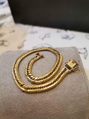 Saudi 18k gold bracelet japan style triple lock