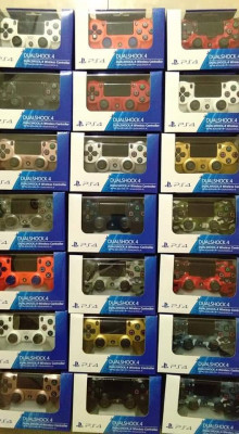 PS4 WIRELESS CONTROLER