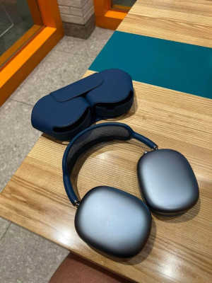 ORIGINAL AIRPODS MAX