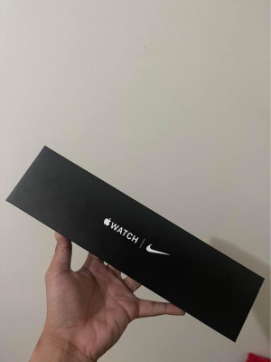 Apple Watch S7 45mm Nike edition Midnight Black