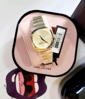 Marc Jacobs Cushion Watch