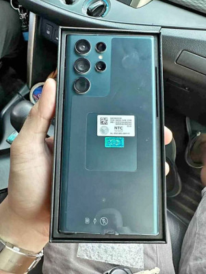 Samsung S22 Ultra 12/256