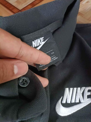 Re price nike polo shirt small on tag