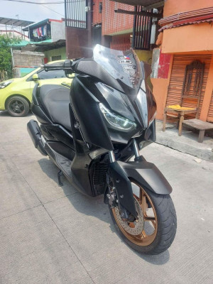 2022 XMAX 300
