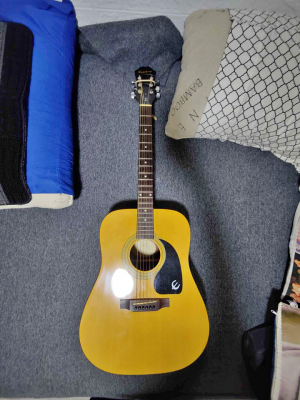 Epiphone DR-100 NA Acoustic Guitar