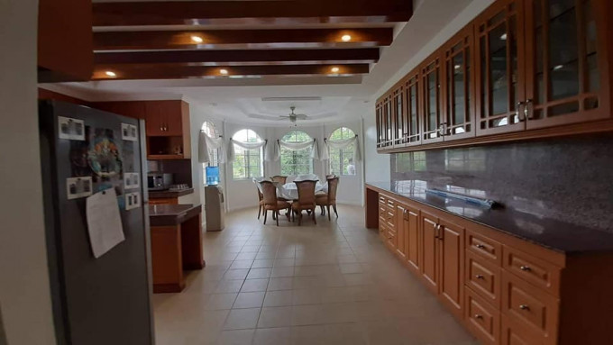 HOUSE AND LOT FOR SALE IN SUNVALLEY ESTATES ANTIPOLO CITY