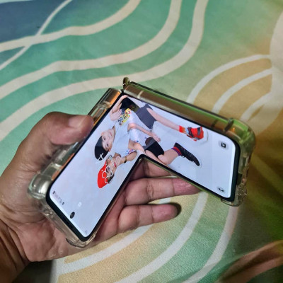 samsung flip z 8g 256g