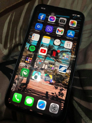 iPhone Xr 64GB FactoryUnlock