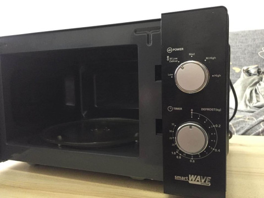 Fujidenzo Microwave Oven