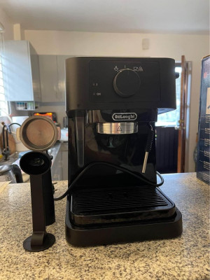 DeLonghi Stilosa Espresso Machine