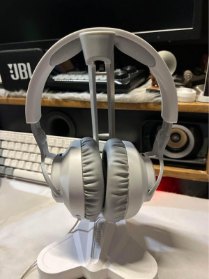 JBL Quantum 100 Wired Over-Ear Gaming Headset