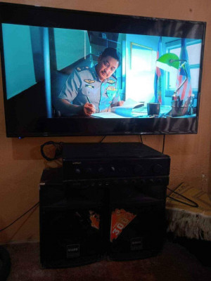 Devant Smart Tv 43inches