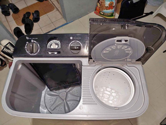 Twin Tub Washing Machine for SALE!