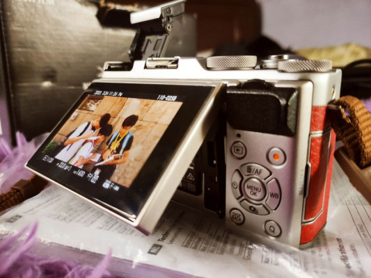 Fujifilm A-X3 - Mirrorless camera (Pink Rose)