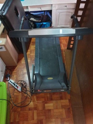 Life Gear Electronic Treadmill