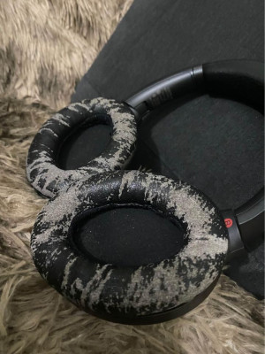 Sony Wh-1000XM3 (Noise Cancelling Headphones