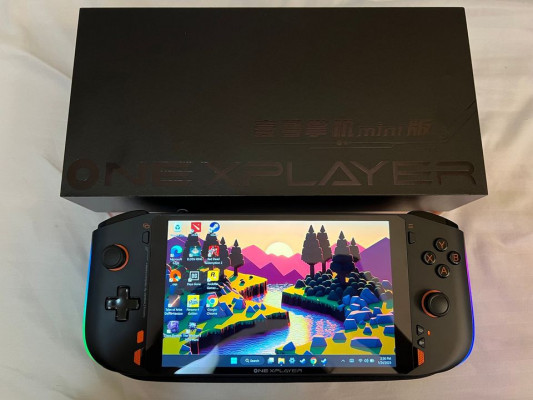 OneXplayer Mini Pro AMD Ryzen Handheld Game Console