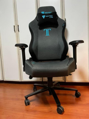 Secretlab Titan 2020