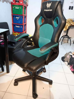 Predator gaming chair
