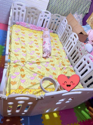 Bodega sale folding PLAYPEN
