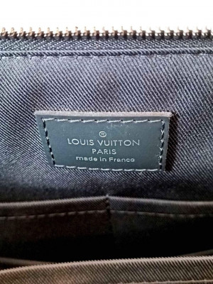 louis vuitton briefcase