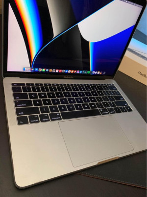 Macbook Pro 2017 13” Silver